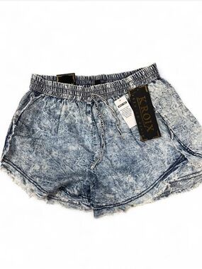 💎 NWT Kroix Premium Denim Acid Wash Drawstring Shorts 💎